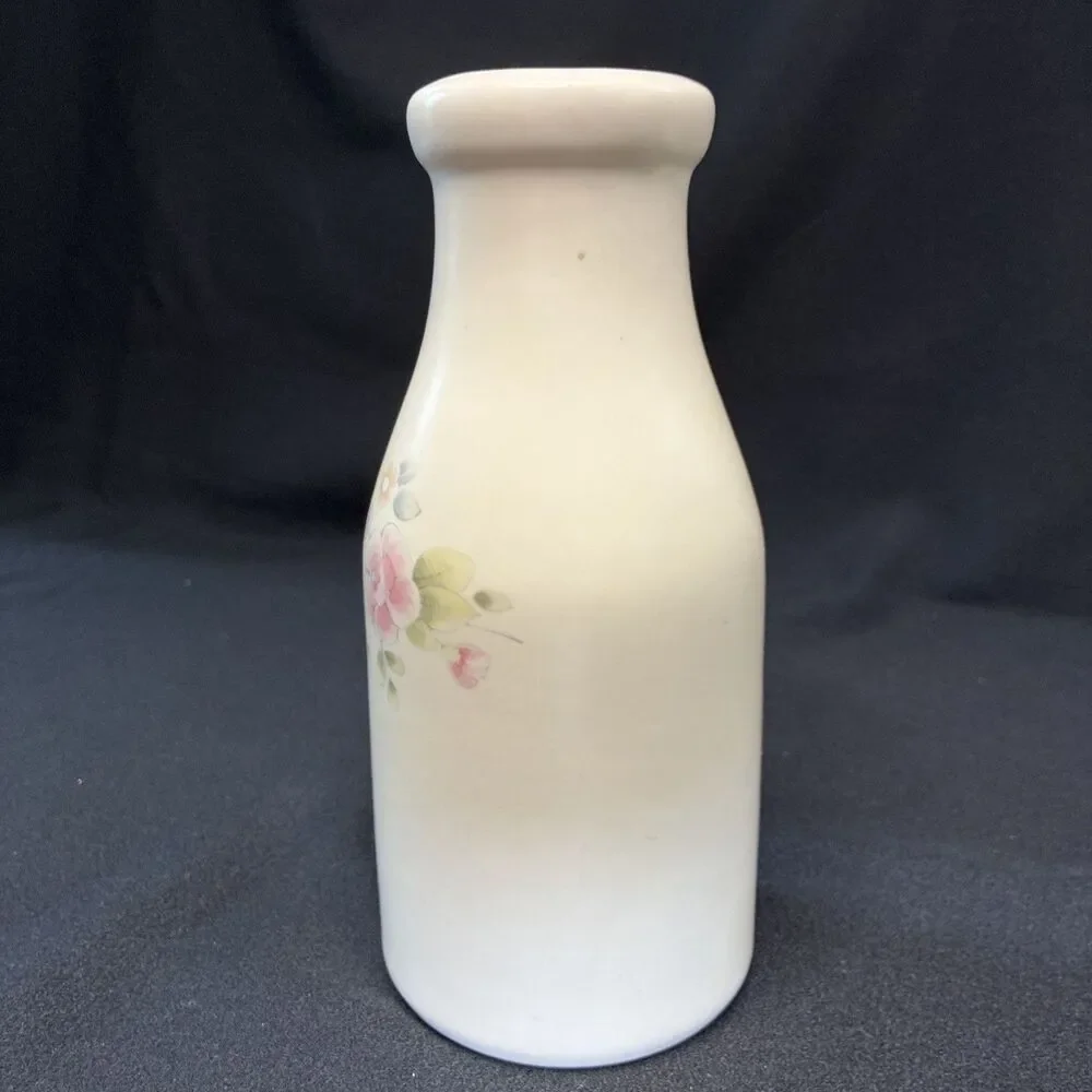 Vtg Pfaltzgraff Tea Rose Milk Bottle Vase Carafe Jug Stoneware 8